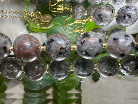 Expression - collier en yooperlite 12mm