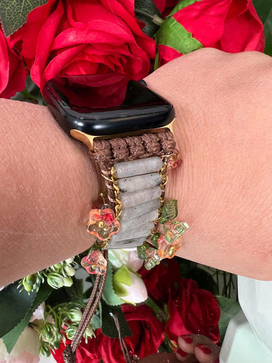 Intuition  - bracelet Apple Watch en labradorite blanche