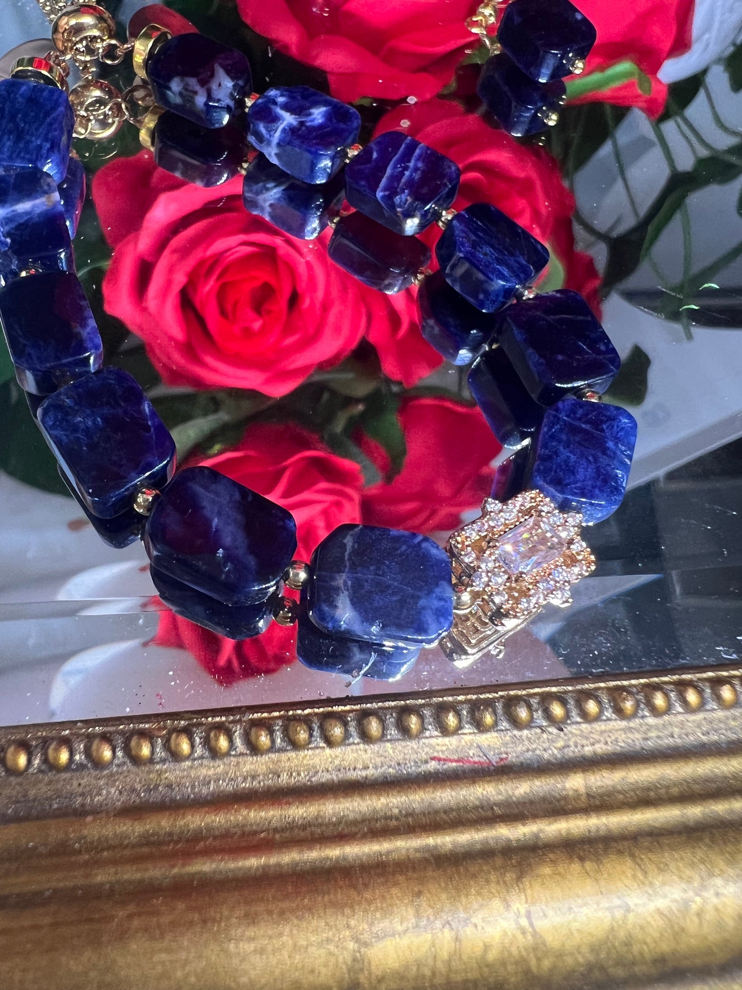 Réfléction  - bracelet en sodalite 10mm